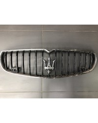 Решетка Maserati Quattroporte